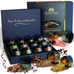 Atvērta „Gourmet Gastronomy“ kaste — 12 premium garšvielu veidu.