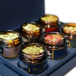 Close-up: jars with spices from the D.E.Collection Fish & Seafood set.
